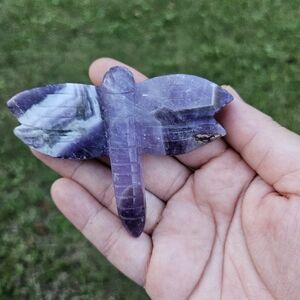 dragonfly amethyst